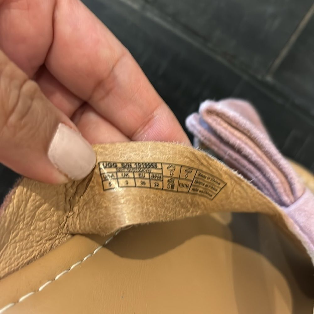 Ugg Dusty Pink Bow Suede Leather Slip On Spring Summer Sandals 5​​​​​​​​​​​​​ - Picture 5 of 7